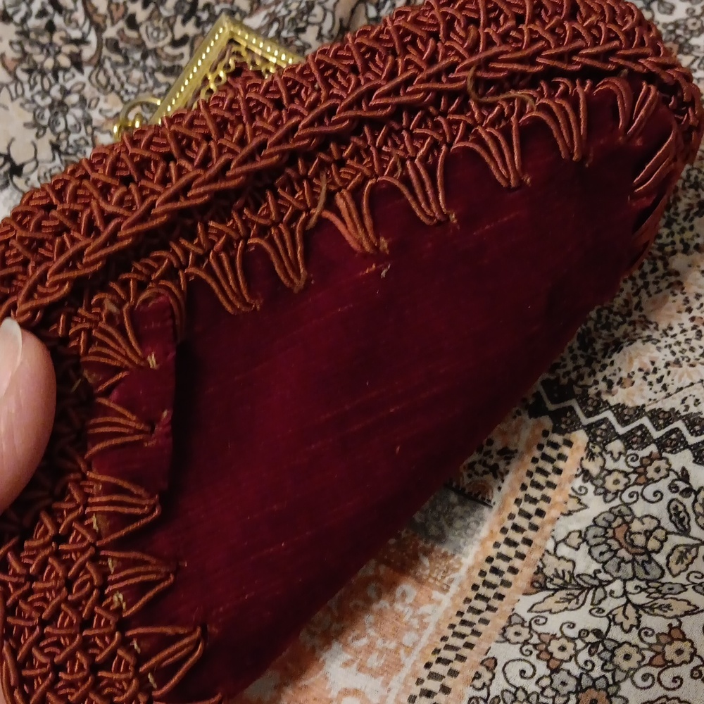 Vintage dk red velvet bag - Picture 8 of 10